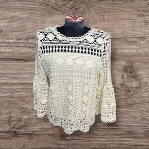 Ellison Ivory Lace Bell Sleeve Boho Top Blouse Size Medium